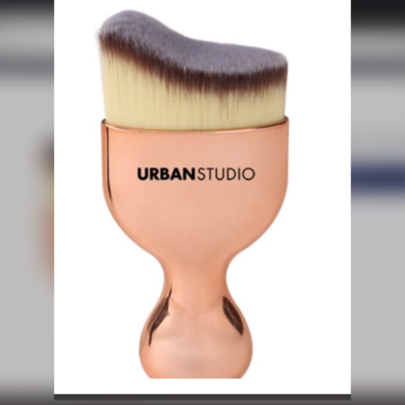 LAST 1 CONTOUR 4 THE SCULPTURED LOOK BRUSH - Picture 2 of 5